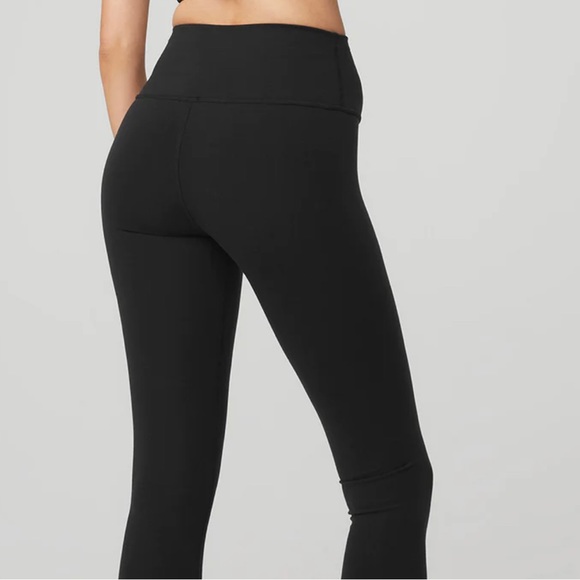 ALO High-Waist Airbrush Leggings - Picture 2 of 9